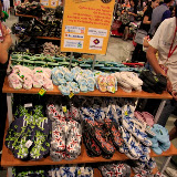 christmas warehouse sale sm mall of asia (10).JPG