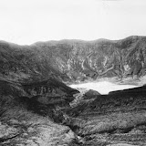 Tangkuban Perahu (unknown photographer, 1915-1918) Courtesy TropenMuseum Archives Tangkuban Perahu (unknown photographer, 1915-1918) Courtesy TropenMuseum Archives