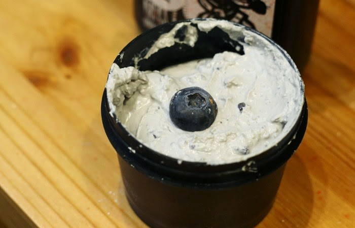 lush catastrophe cosmetic face mask blogger event 2015