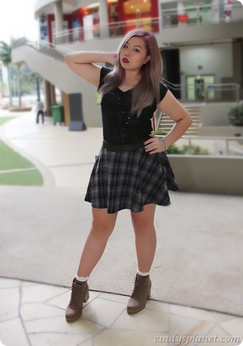 edgy ash1 (5) edgy ash1 (5)