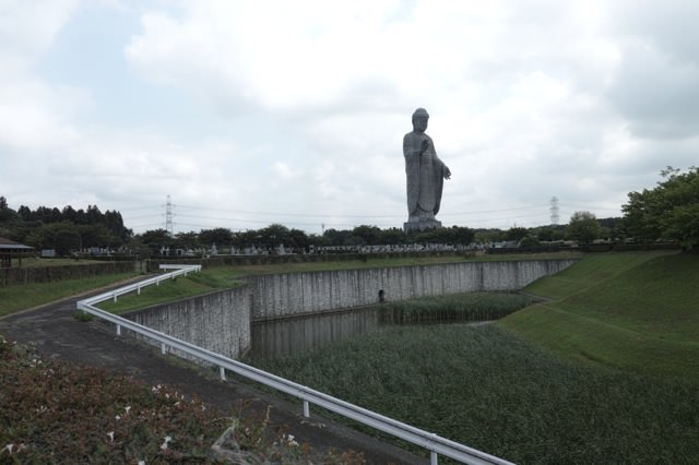 JR牛久駅から歩いて一時間半