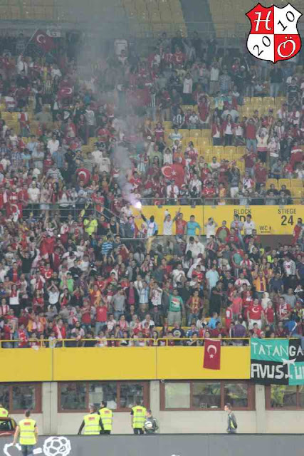 Oesterreich -Tuerkei , 15.8.2012, Happel Stadion, 19.jpg