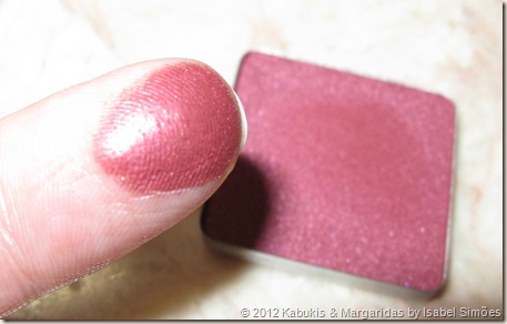 Sombra 450 da Inglot Inglot 450 Pearl Eyeshadow