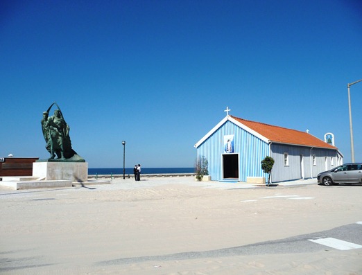 Portugal -Praia de Mira -  Capela Velha - Glória Ishizaka