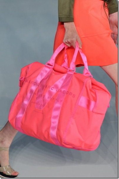 Marc-by-Marc-Jacobs-hot-pink-15