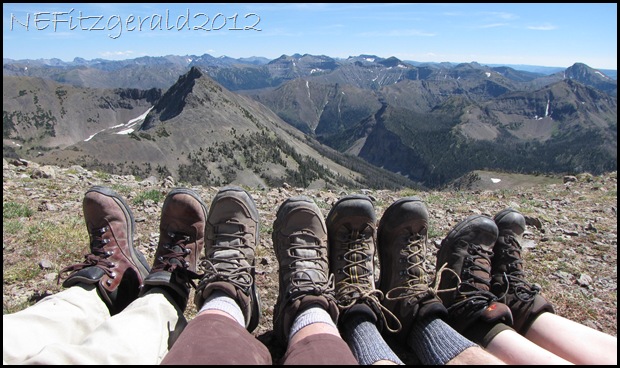 IMG_3261QuadFeetPhotoOnAvalanchePeak IMG_3261QuadFeetPhotoOnAvalanchePeak