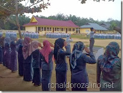 Upacara Pengurus OSIS SMAN 1 Sentajo Raya Kabupaten Kuantan Singingi - Riau (5)