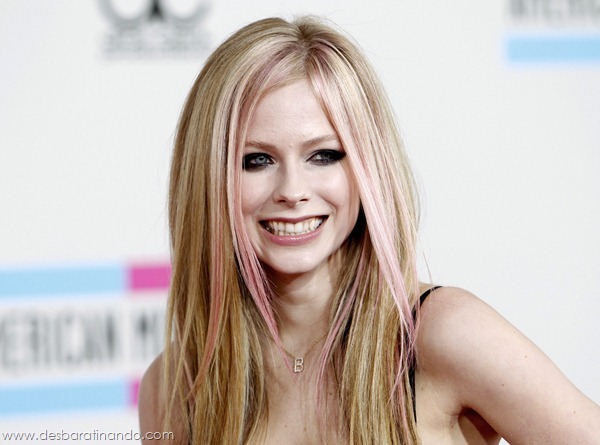avril-lavigne-linda-sensual-sexy-nude-biquine-bikine-desbaratinando-sexta-proibida (41) avril-lavigne-linda-sensual-sexy-nude-biquine-bikine-desbaratinando-sexta-proibida (41)
