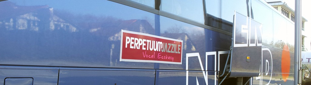 [perpetuum-jazzile-bus%255B11%255D.jpg]