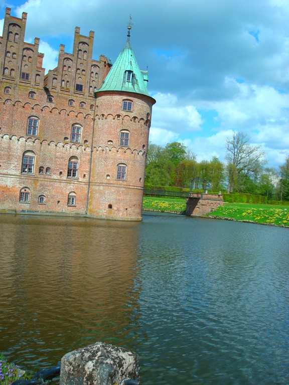 [first%2520castle%2520denmark%255B4%255D.jpg]