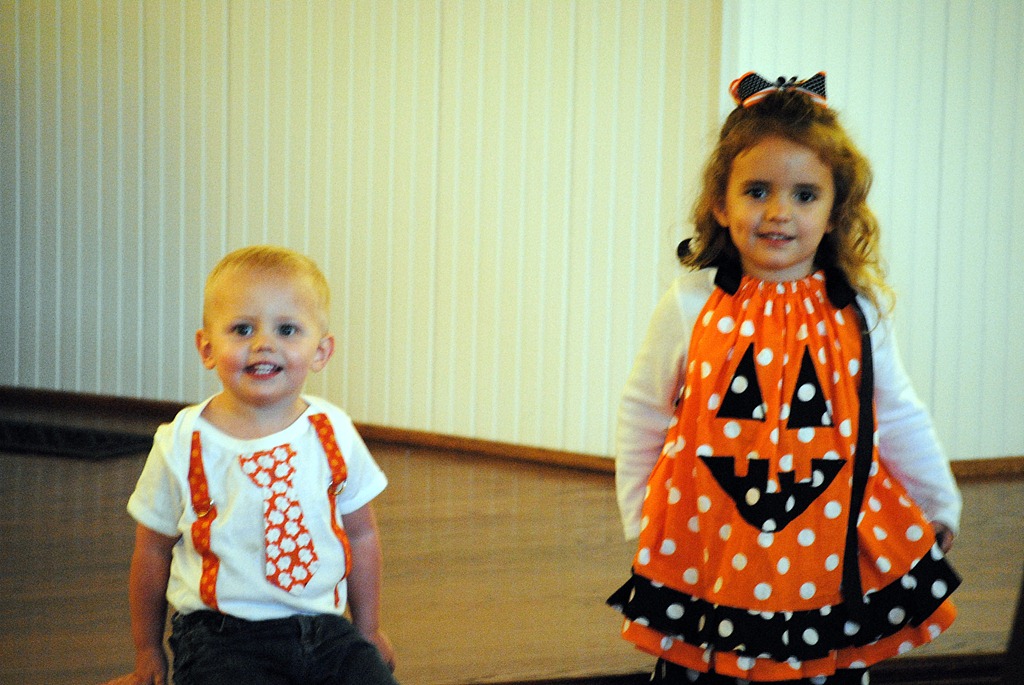 [Halloween%25202011%2520189%255B6%255D.jpg]