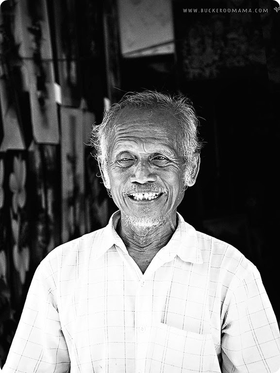 Old-man--bw-(1) Old-man--bw-(1)