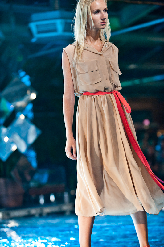 BOROVIK, HOLIDAY FASHION WEEK 2011 Фото Сергея Черникова