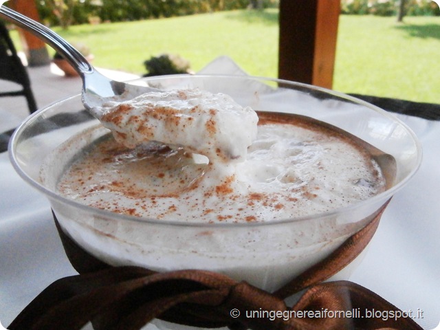 mousse pera yogurt cioccolato cannella mousse pera yogurt cioccolato cannella