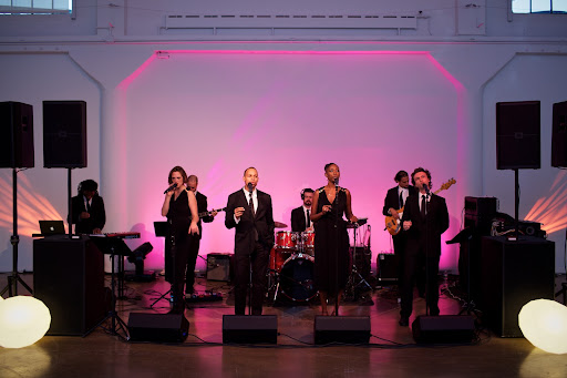 The music was provided by Elan Artists. The music was provided by Elan Artists.