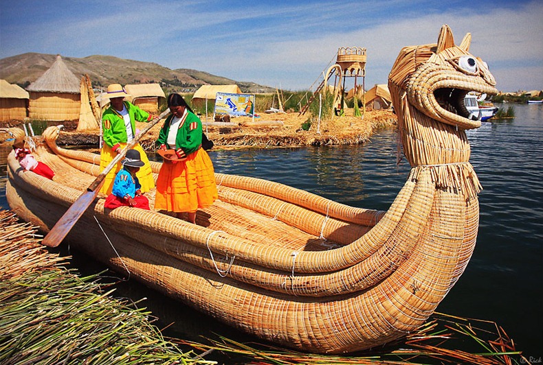 uros-floating-island-5