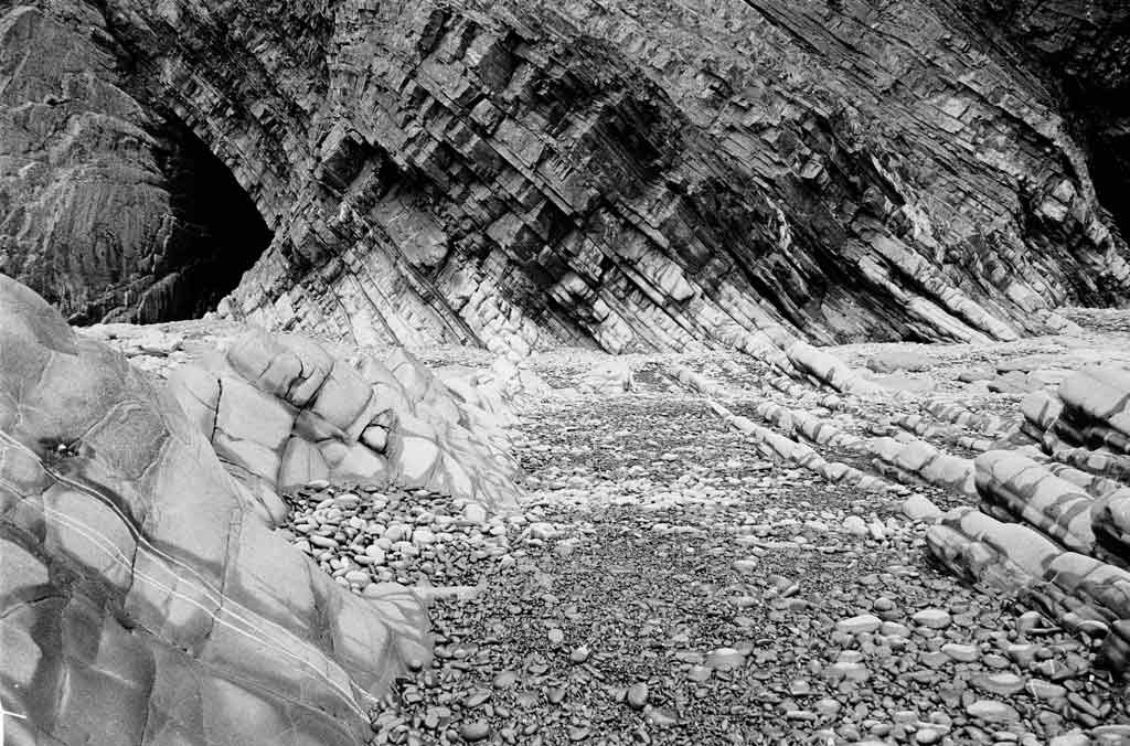 [Coastal-Cliffs-8%255B6%255D.jpg]