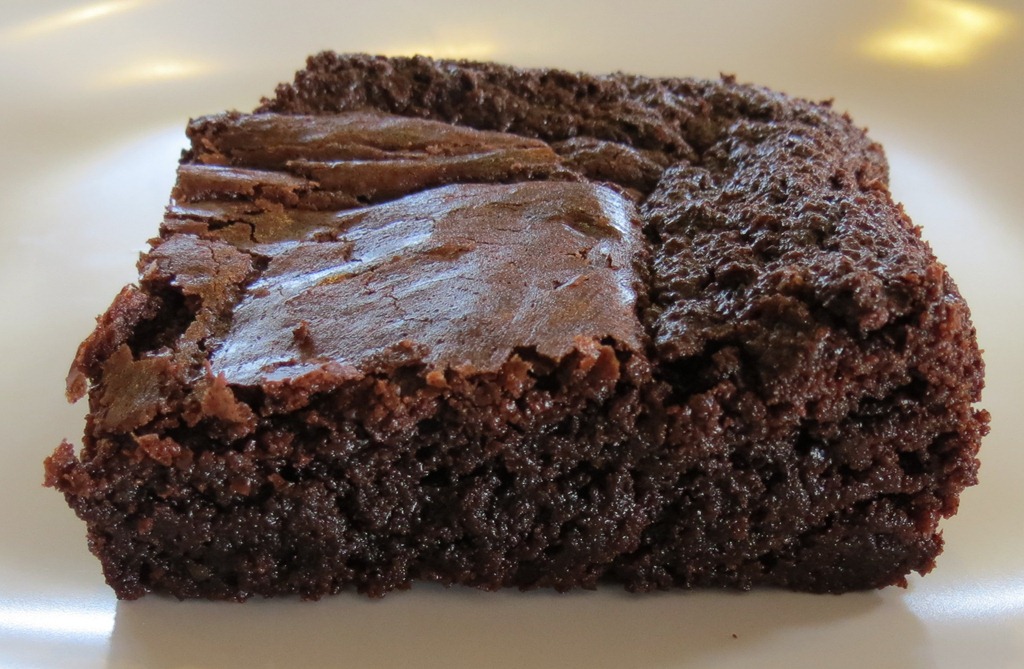 [Hot%2520Fudgy%2520Gooey%2520Brownies%255B4%255D.jpg]