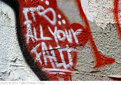 'Tel Aviv - It's all your fault' photo (c) 2011, Yaffa Phillips - license: https://creativecommons.org/licenses/by-sa/2.0/