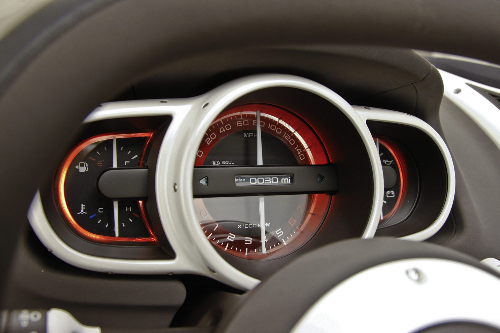 [Kia-Soulster-Convertible-19%255B2%255D.jpg]