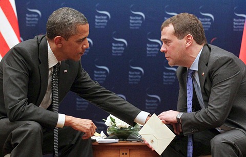 [creepy-touching-bo7.jpg]