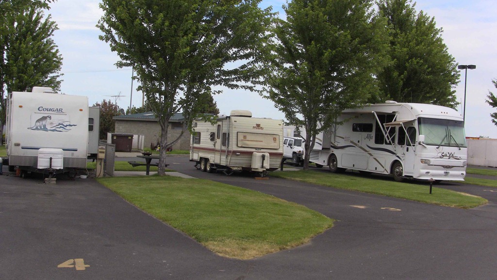 [Pilot%2520RV%2520Park%255B7%255D.jpg]