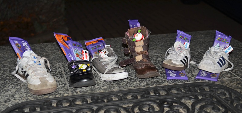 [St.%2520Nicholas%2520Day%255B4%255D.jpg]