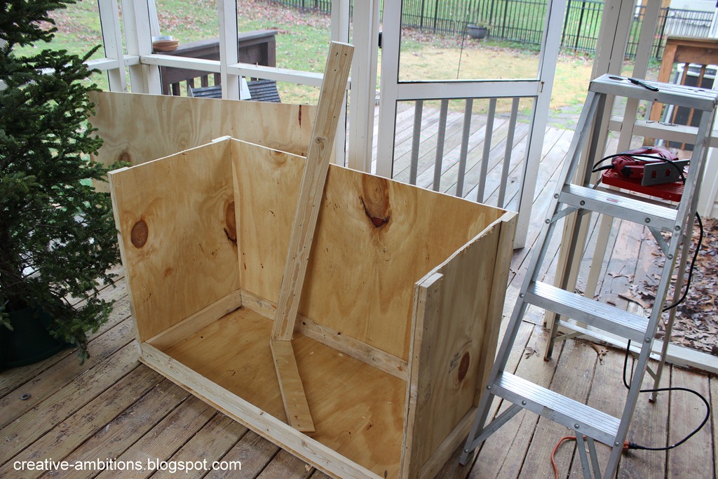 [Shipping-Crate-Desk-39.jpg]