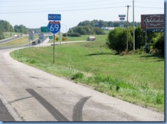 3618 Indiana I-69 North - sign