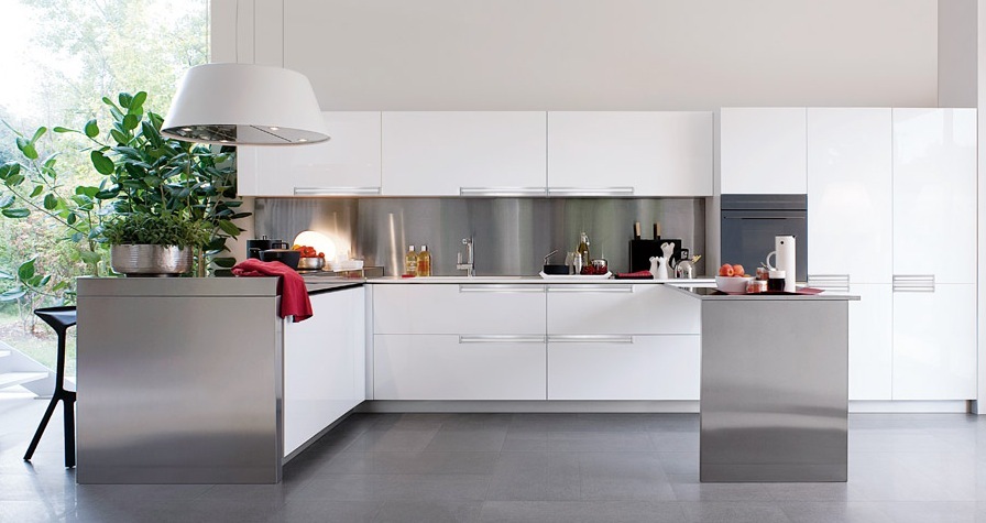 [White-and-Polished-Silver-Kitchen%255B5%255D.jpg]