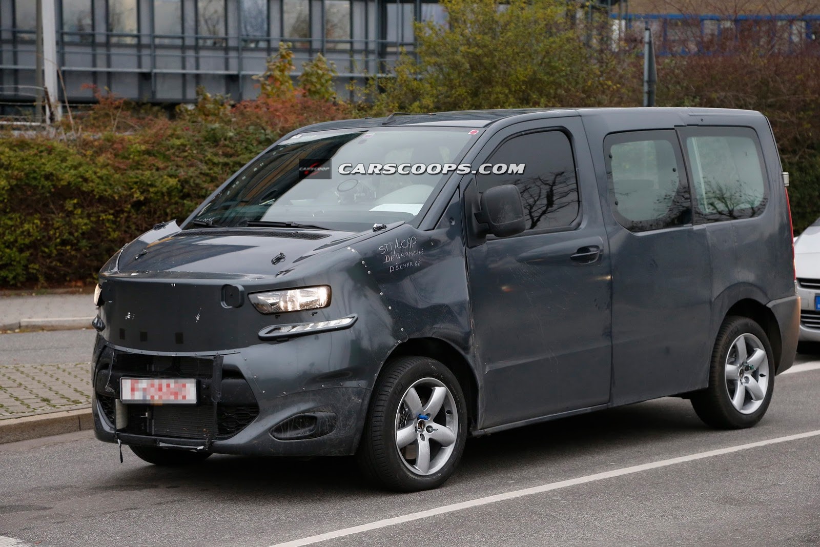 [Citroen-Tubik-1%255B3%255D.jpg]