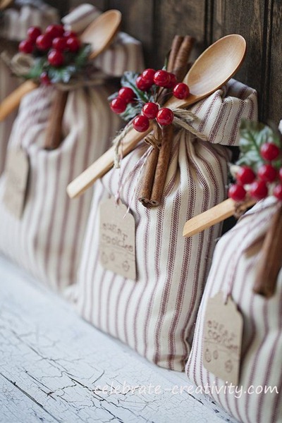 handcrafted cookie sacks at celebrate creativity