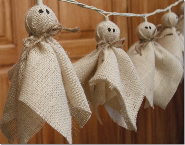 http://lh3.ggpht.com/-cvg2cwvio7A/To_H93BM9lI/AAAAAAAAQ8U/3HgG6xf-sPQ/DIY%252520burlap%252520ghosts%25255B9%25255D.jpg?imgmax=800