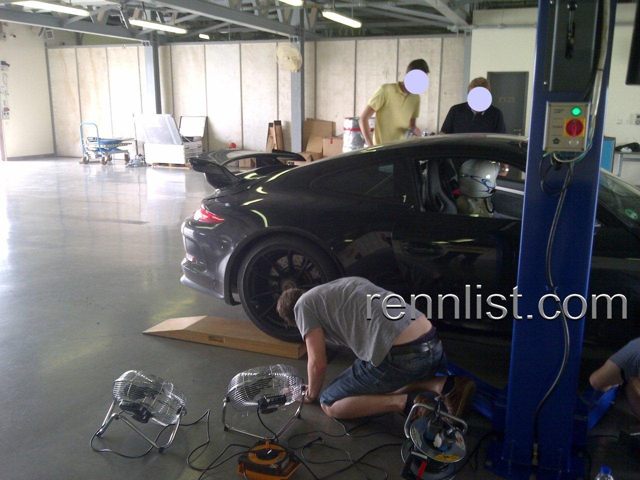 [Porsche-GT3-2014-3%255B2%255D.jpg]