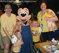 [Disney%25202011%2520358%255B6%255D.jpg]