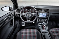 2014-VW-Golf-GTI-3 2014-VW-Golf-GTI-3