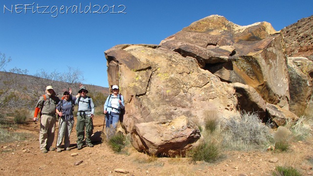 [IMG_1042%2520Petroglyph%2520CoveredBoulder%2520%255B9%255D.jpg]