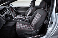 2014-VW-Golf-GTI-5 2014-VW-Golf-GTI-5