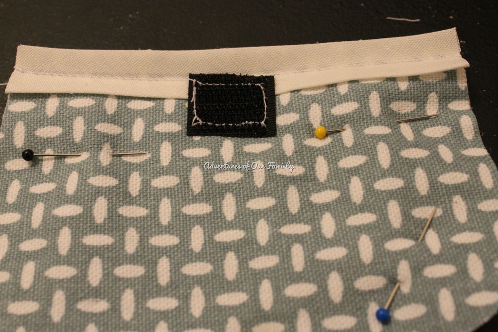 [sewing_velcro_on_pouch%255B9%255D.jpg]