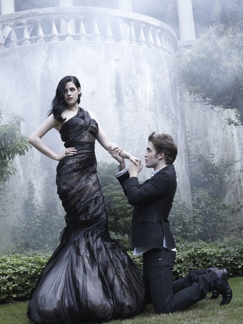 62518-kristen-stewart-and-robert-pattinson-mark-se.jpg Kristen Stewart