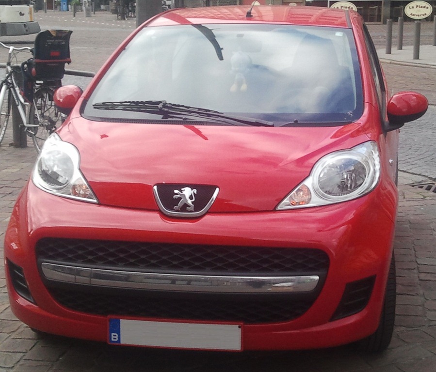[Peugeot%2520107%2520front%255B4%255D.jpg]