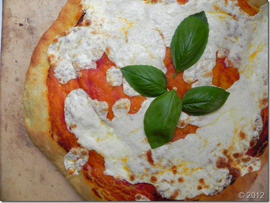 sourdough-pizza-margherita-1 sourdough-pizza-margherita-1