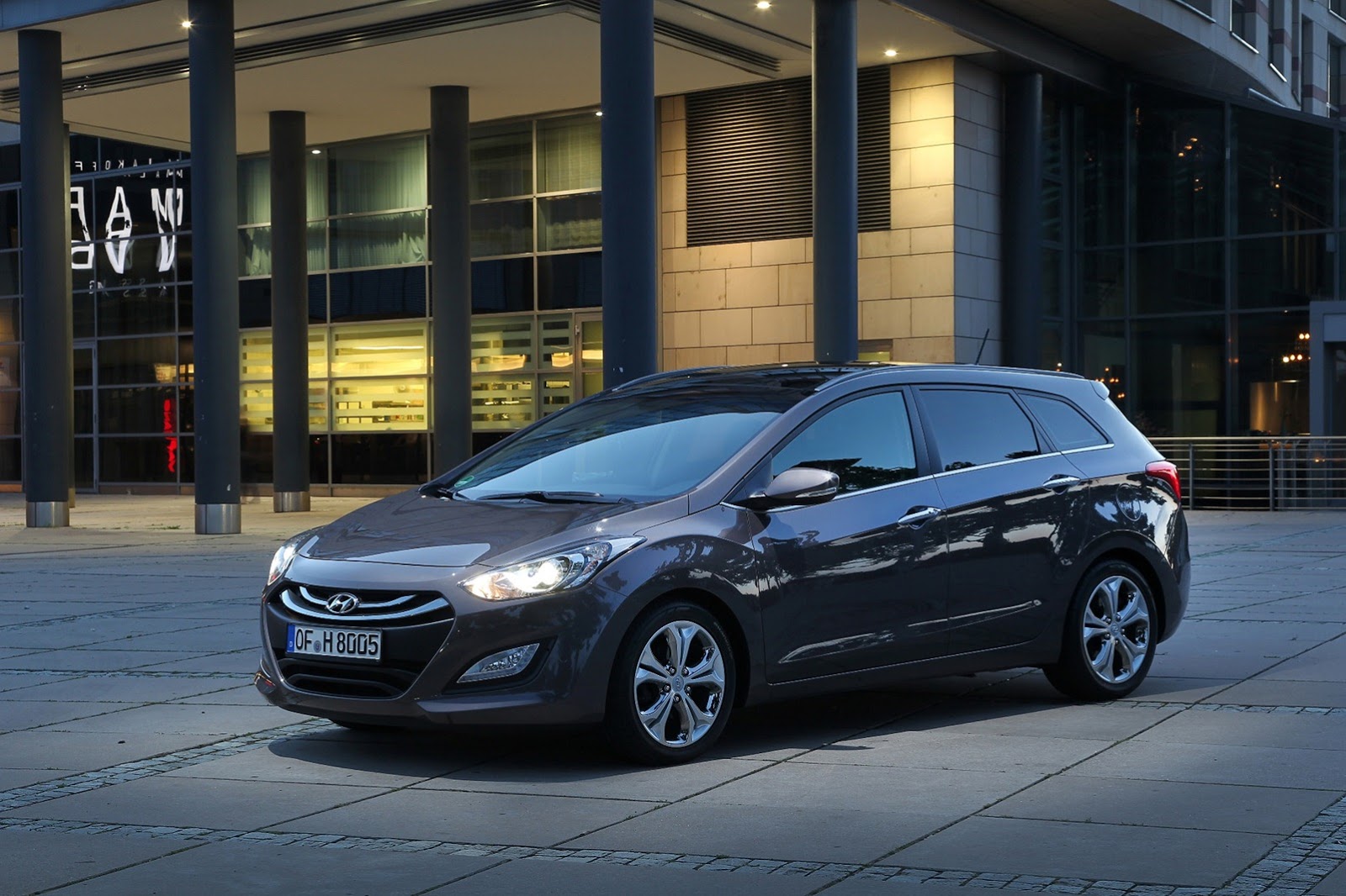[Hyundai-i30-UK-2%255B4%255D.jpg]