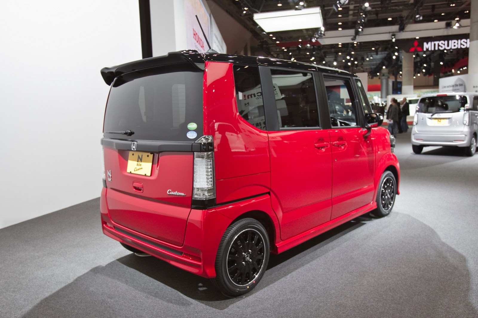 [Honda_N_Box_facelift%255B2%255D.jpg]