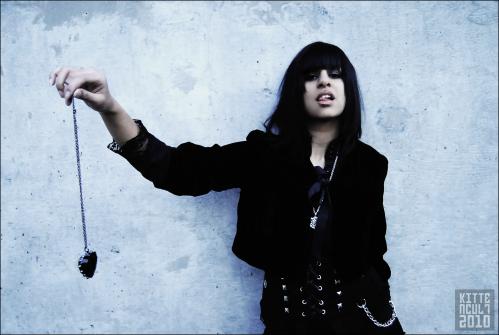 Chaing Gang Heart, Gothic Girls