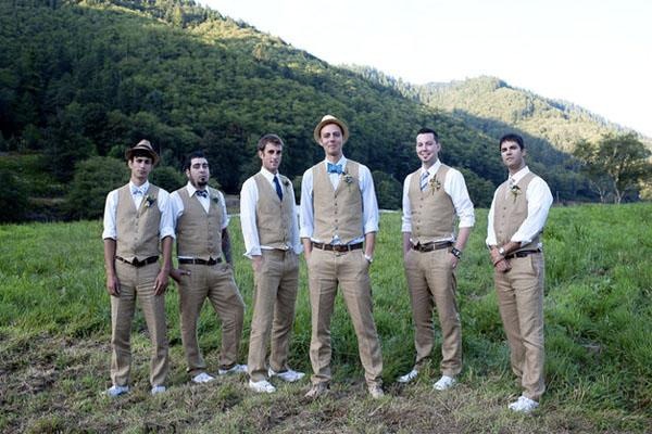 [Groomens%2520in%2520vests%255B3%255D.jpg]