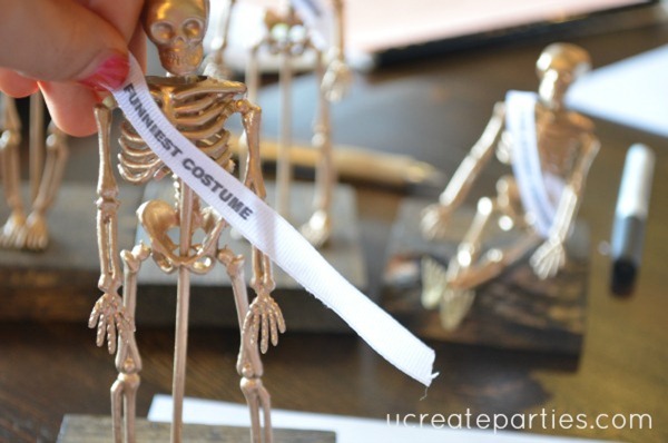 DIY Halloween Party Awards 13