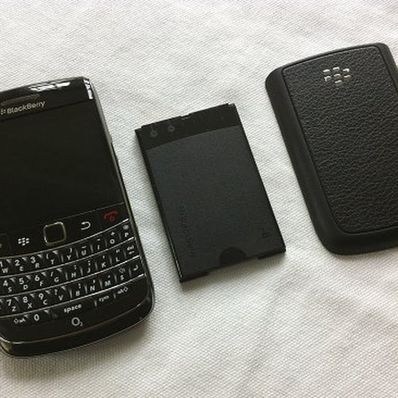 Cara Membongkar Blackberry Bold 9700 thumbnail