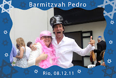 Fotos do evento Pedro - 08.12.11. Foto numero 22 da Social Click Fotografia Digital, do Rio de Janeiro, RJ, que faz fotos divertidas, fotos malucas, fotos com fantasias, fotos na hora, fotografia maluca, fotografia divertida com molduras personalizadas. fotos divertidas malucas foto maluca animadas animado rj rio de janeiro divertida fantasia animada e filmagem casamentos fotoprodutos fotógrafo para casamento