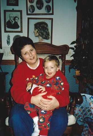 [Mom%2527s%2520Slideshow_0008%255B5%255D.jpg]